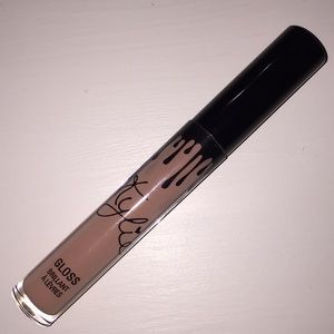 “So Cute” - Kylie Cosmetics gloss